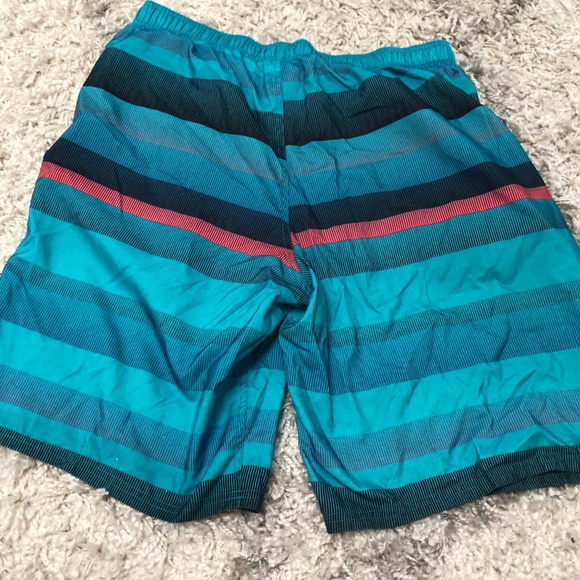 Men's XL Nike Striped Shorts - Picture 4 of 5
